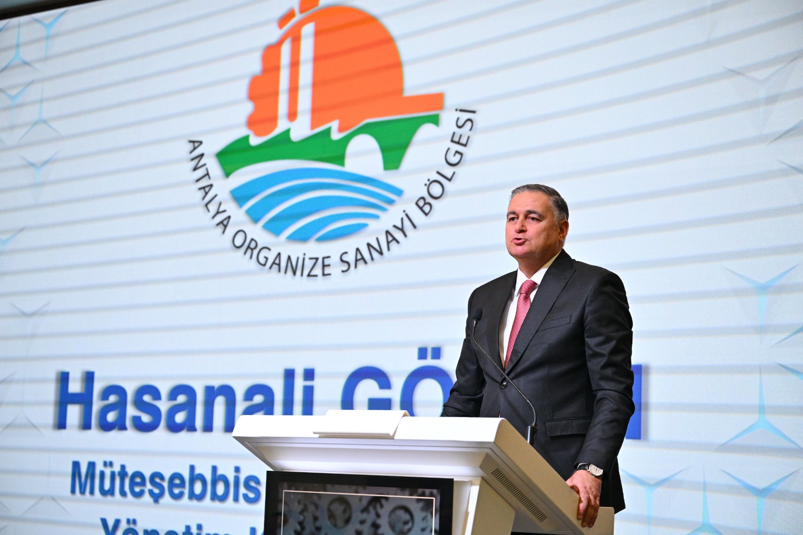 BİR BAŞARI HİKAYESİ