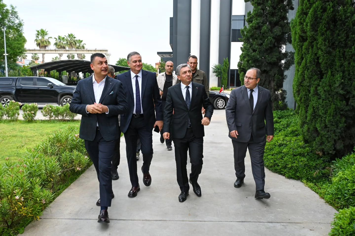 ALTINTAR TARIM'A VALİ ZİYARETİ