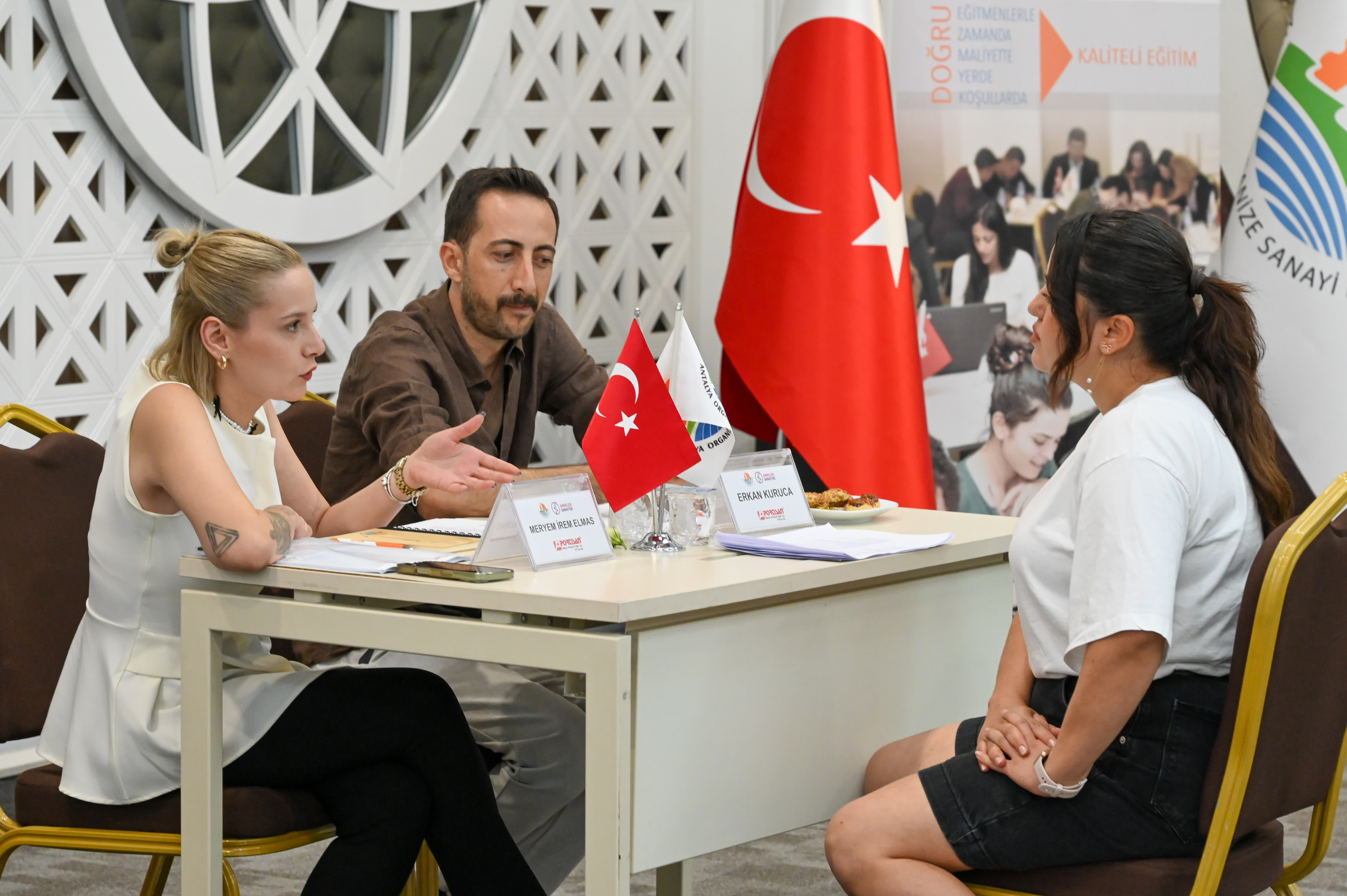ANTALYA OSB’DE KADIN EMEĞİ ÜRETİMLE BULUŞTU