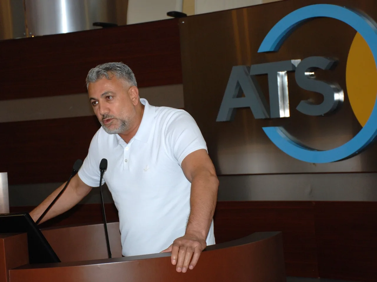 İNSAN KAZANMAK İÇİN ALİ BAHAR OLMAK GEREKİR